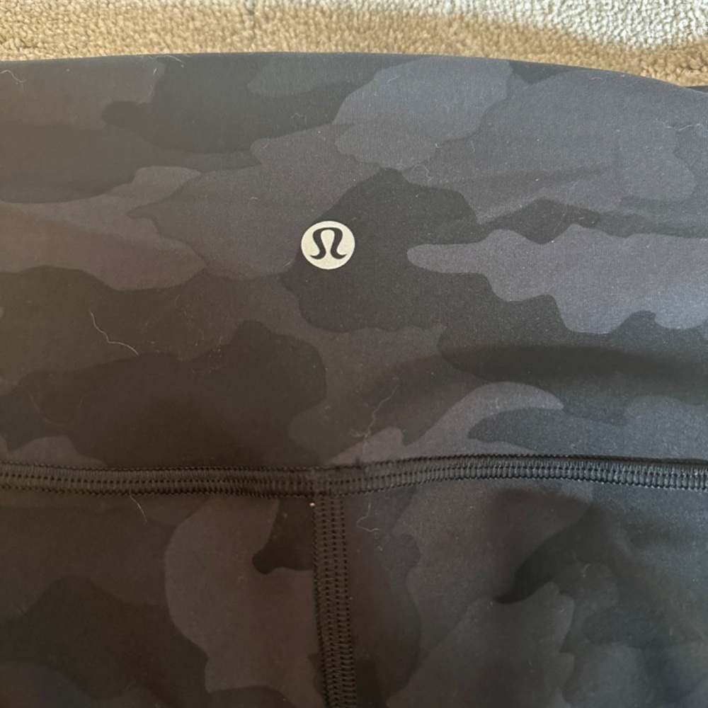 Lululemon Wunder Under 25” Leggings - Picture 3 of 7